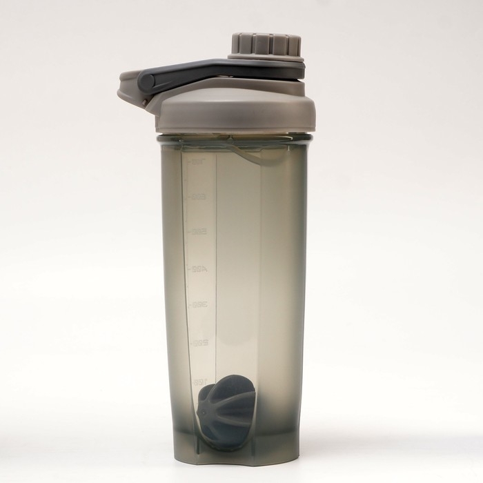 Шейкер спортивный для коктейлей и воды, 700 мл "Мастер К", 23.5 х 11 см, микс