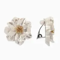 Клипсы "Цветочки" цвет белый в золоте
