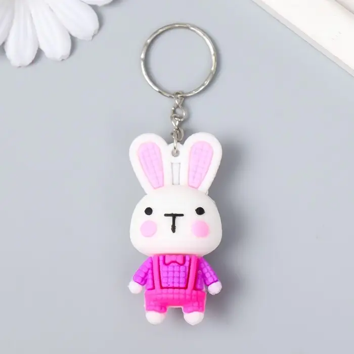 Брелок резина "Зайчик в комбинезоне" МИКС 3х1,7х6 см