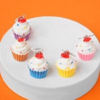 Серьги пластик &laquo;Вкусности&raquo; капкейк, цвет МИКС