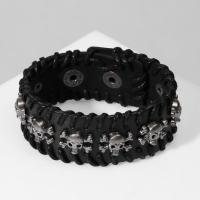 Браслет кожа &laquo;Череп&raquo; с костями, цвет чёрный с серебром, 20 см