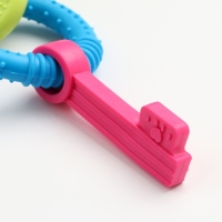 Игрушка жевательная "Всегда вместе!", TPR, 18,5 см, ладошка/круг/ключ Игрушка жевательная "Всегда вместе!", TPR, 18,5 см, ладошка/круг/ключ