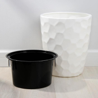 Кашпо для цветов со вставкой «Мозаика», 19,5 л (9 л), цвет белый Кашпо для цветов со вставкой «Мозаика», 19,5 л (9 л), цвет белый