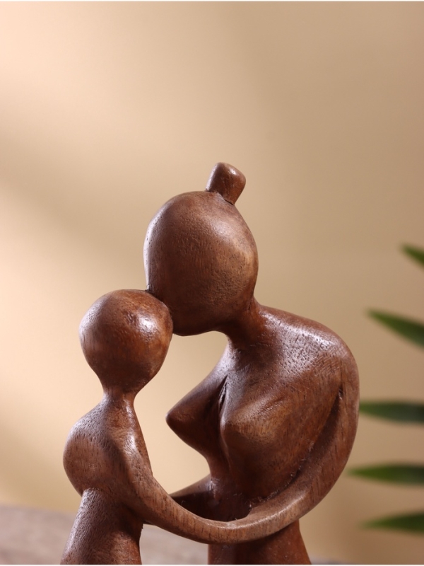 Сувенир "Мать и ребенок" дерево суар, 12х5х20 см