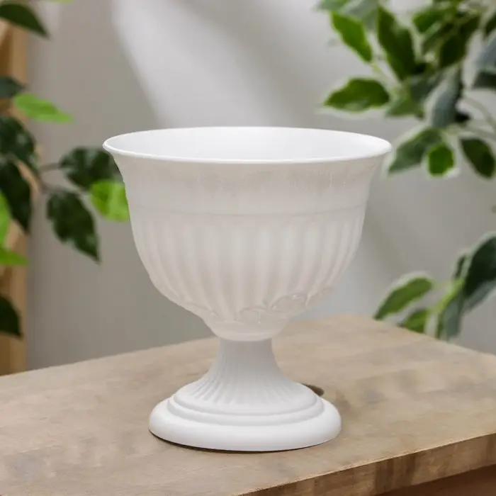 Вазон для цветов &laquo;Венеция&raquo;, 600 мл, d=14 см, h=14 см, пластиковый, белый