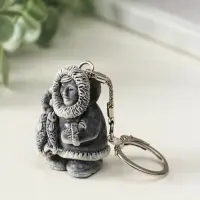 Брелок "Хант с вязанкой рыбы маленький" 4,1 см