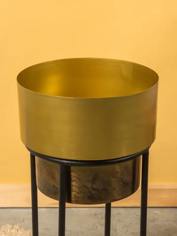 Кашпо на подставке "Золото Скифов" железо 27х27х63,5 см