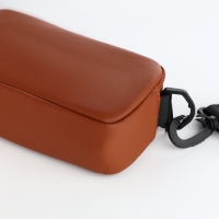 Сумка женская на молнии, TEXTURA, маленький размер, длинный ремень, цвет коричневый Сумка женская на молнии, TEXTURA, маленький размер, длинный ремень, цвет коричневый