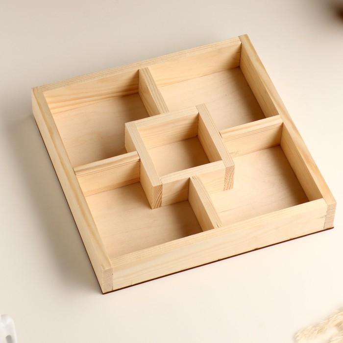 Кашпо деревянное 5 отсеков 25х25х4 см натуральный Кашпо деревянное 5 отсеков 25х25х4 см натуральный