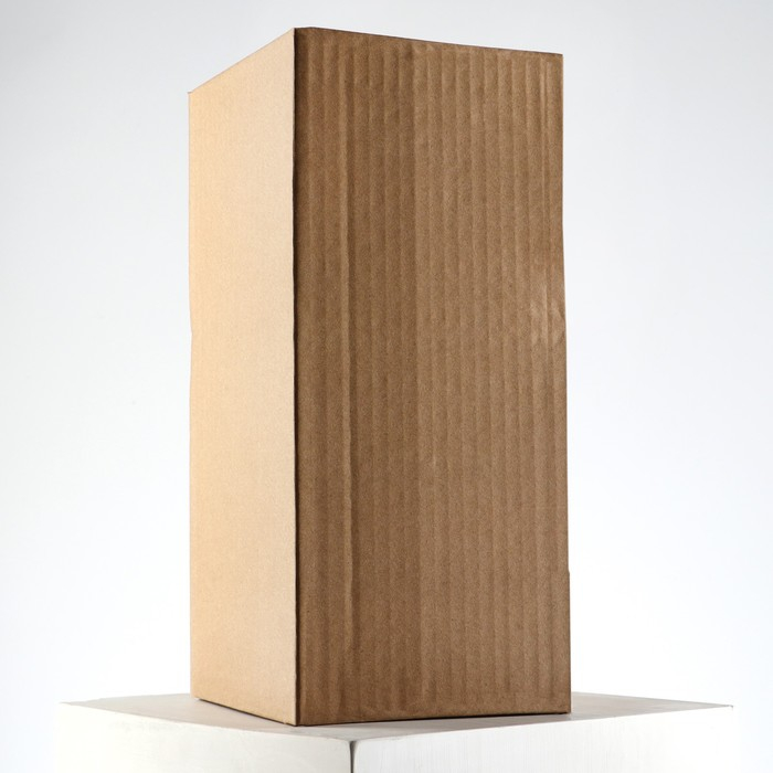 Кубок 042С, наградная фигура, золото, подставка пластик, 26,2 &times; 8,7 &times; 7,5 см.