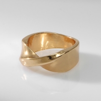 Кольцо металл &laquo;Тренд&raquo; перекрученное мини, цвет золото, размер 18