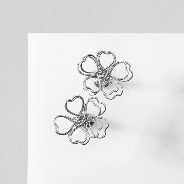 Серьги металл &laquo;Цветочек&raquo; сердце, цвет серебро