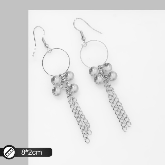 Серьги висячие &laquo;Кольца с бусинами&raquo; с цепочками, цвет серебро, 8 см