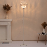 Торшер "Лаура" 1х15Вт Е27 белый 31х31х178см Торшер "Лаура" 1х15Вт Е27 белый 31х31х178см