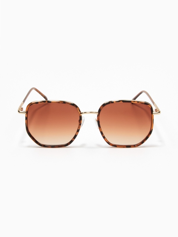 Очки солнцезащитные uv 400, дужка 14 см, ширина 13 см, линза 5.1&times;5.7 см