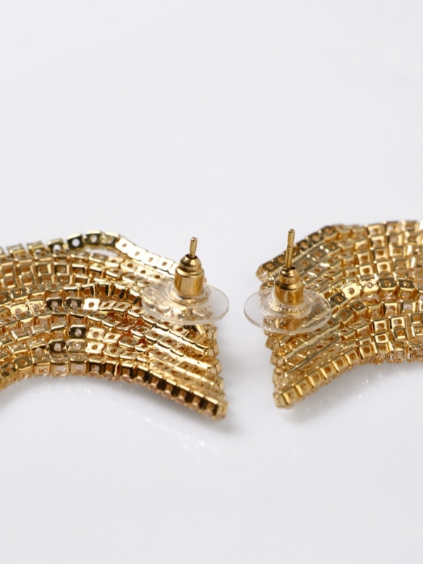 Серьги висячие со стразами &laquo;Вечное сияние&raquo; лесенка, цвет белый в золоте