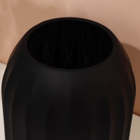 Ваза для цветов &laquo;Делиция&raquo; из черного стекла 22 х 16 х 16 см