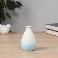 Ваза керамика настольная "Хайди" галант, 10,5х6,5 см, бело-голубой Ваза керамика настольная "Хайди" галант, 10,5х6,5 см, бело-голубой