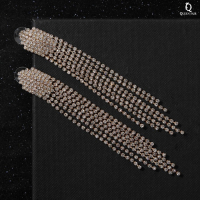 Серьги висячие со стразами &laquo;Голливуд&raquo; водопад нитей, цвет белый в золоте, 11 см