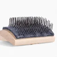 Щетка-пуходёрка деревянная ZOONIK &laquo;Кавказец&raquo; полукруглая, 100&times;55 см