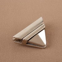 Застёжка для сумки, 4,5 &times; 2,9 см, цвет жемчужный серебряный