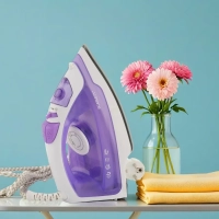 Паровой утюг для одежды мощный 2000Вт SC-SI30P10