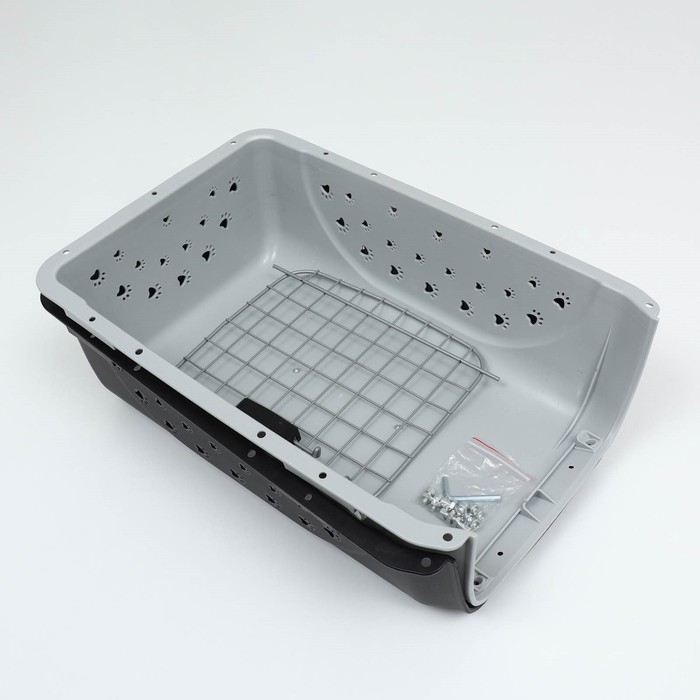 Переноска для животных пластиковая с металлической дверью 47 х 30 х 35 см, вес до 12 кг, серая  9347