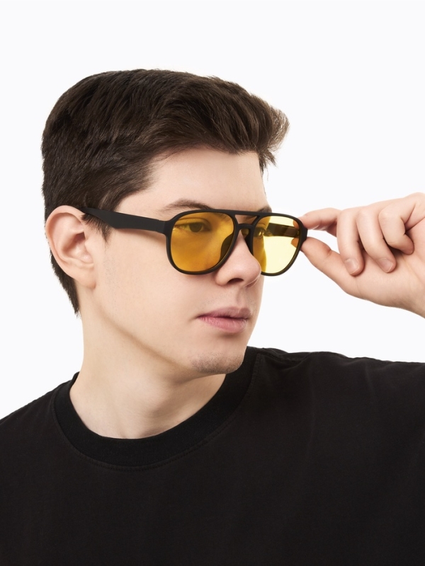 Очки солнечные, uv 400, ширина 15 см, дужка 15 см, линза 5.4 х 4.6 см