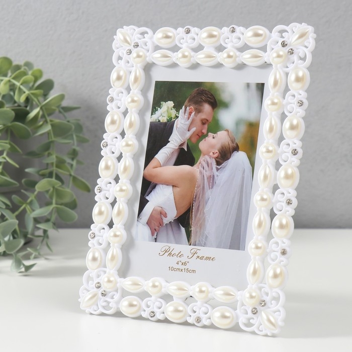 Фоторамка пластик 10х15 см Фоторамка пластик 10х15 см "Нежность" перламутр 14х19 см