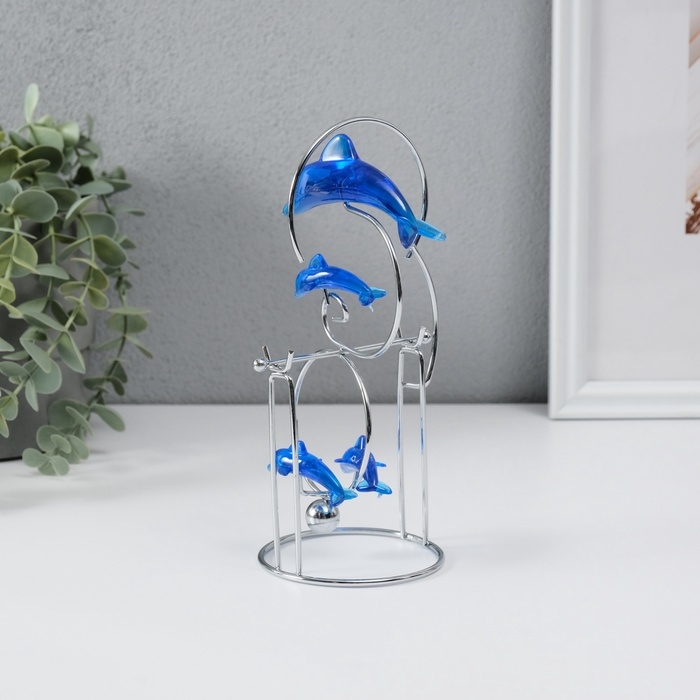 Маятник "Дельфины" 1 бол и 3 мал 9,5 х 8 х 19,5 см