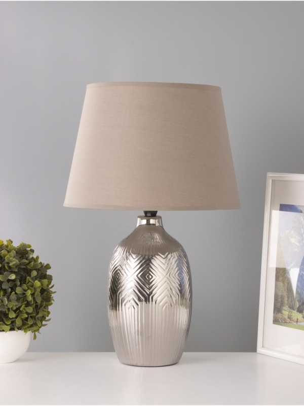 Настольная лампа "Ольви" 1х15Вт Е14 серебро 30х30х44см