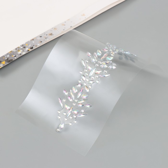 Наклейка пластик стразы на волосы Наклейка пластик стразы на волосы "Сердца" 26,5х13 см