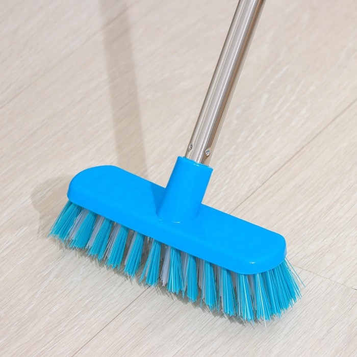 Щётка для подметания пола Доляна, 68&times;15&times;5 см, цвет МИКС
