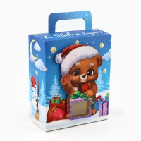 Коробка подарочная новогодняя складная с 3D эффектом &laquo;Мишка с подарком&raquo;, 18 x 15 x 7.5 см, Новый год