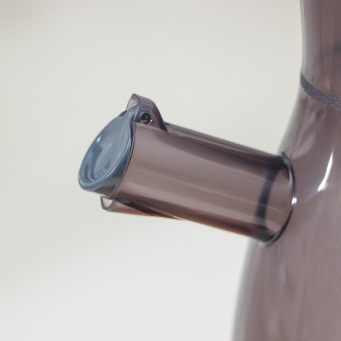 Кувшин для воды, с мерной шкалой, 700 мл, 15&times;9&times;20,5 см, цвет фиолетовый