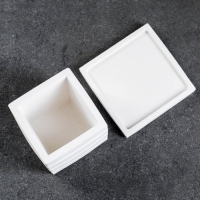 Фигурное кашпо "Куб горизонталь" с поддоном, белый, 0 25 л/ 8х6х6см Фигурное кашпо "Куб горизонталь" с поддоном, белый, 0 25 л/ 8х6х6см