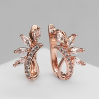 Серьги со стразами «Циркония» галочка, цвет белый в розовом золоте Серьги со стразами «Циркония» галочка, цвет белый в розовом золоте