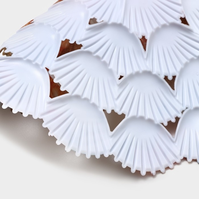 Решётка в раковину круглая Доляна &laquo;Ракушки&raquo;, 28&times;28 см