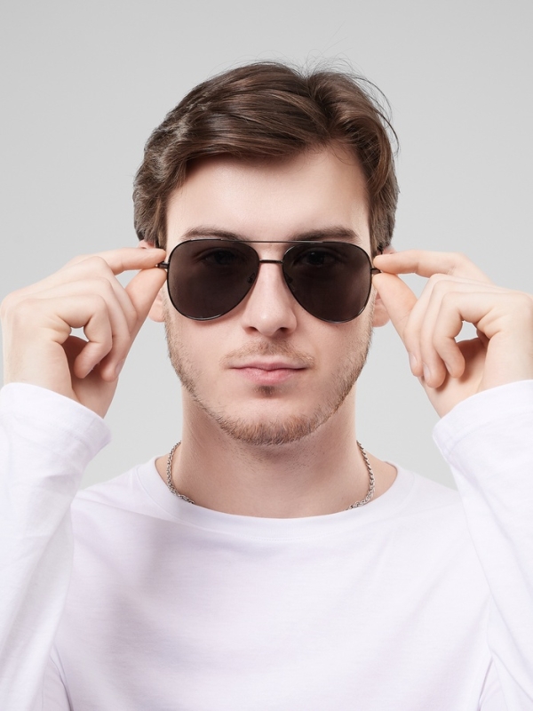 Очки солнцезащитные OneSun, поляризационные, UV 400, линза 5.5&times;6 см, дужка 12.5 см, ширина 14.5 см, микс