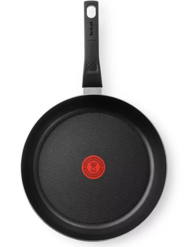 Сковорода Easy Plus 04237122, 22 см с титановым покрытием