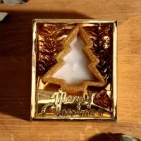 Свеча новогодняя с декором "Золотая ёлочка" 12х10х4 см