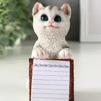 Сувенир полистоун с блокнотом 20 листов "Серый котик" 6,5х5х11 см