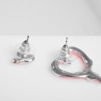 Серьги эмаль &laquo;Таяние&raquo; сердечки, цвет розовый в серебре