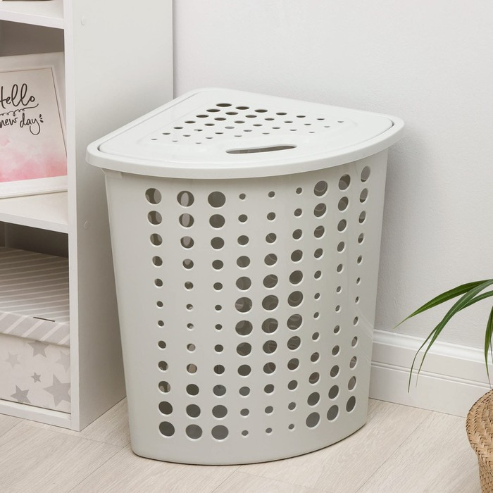 Корзина для белья угловая с крышкой &laquo;Молетта&raquo;, 45 л, 40&times;51&times;54 см, цвет светло-серый