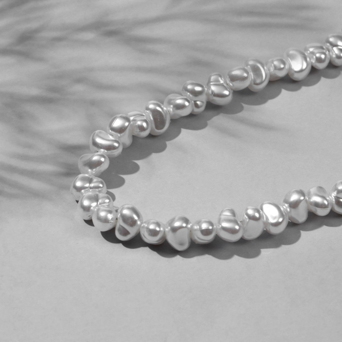 Бусины пластиковые на нити &laquo;Жемчуг&raquo; 1&times;0,7&times;0,3 см, (набор 110 шт.), цвет белый