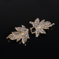 Декоративная застёжка &laquo;Листок&raquo;, 5,1 &times; 2,3 см, цвет золотой