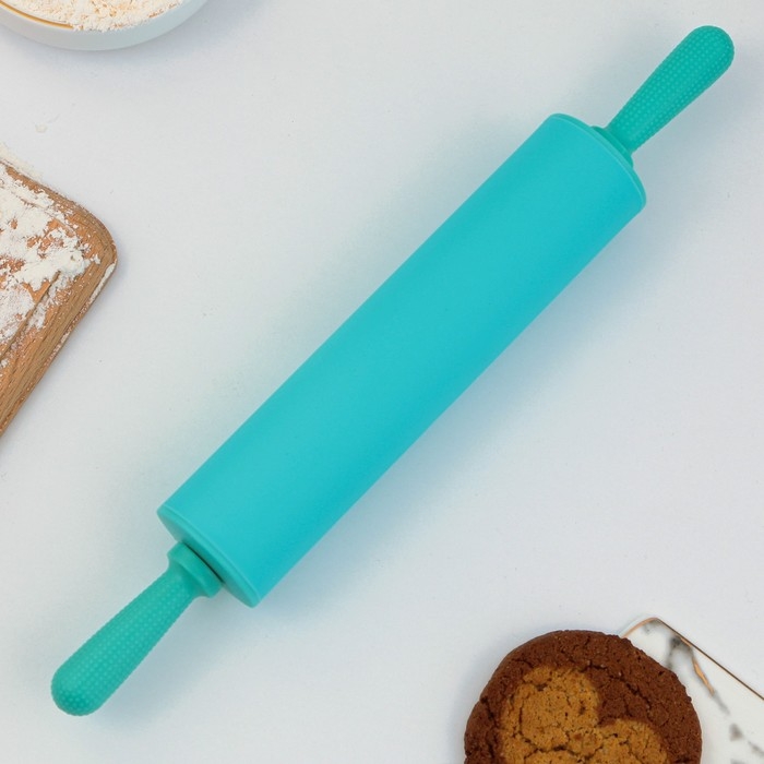 Скалка &laquo;Дома вкуснее&raquo;, 31 х 4.2 см, силикон, пластик, цвет бирюзовый