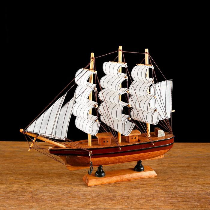 Корабль сувенирный средний Корабль сувенирный средний "Вормс",