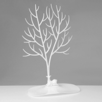 Подставка для украшений «Олень», 25×15×41 см, прямоугольное основание, цвет белый Подставка для украшений «Олень», 25×15×41 см, прямоугольное основание, цвет белый