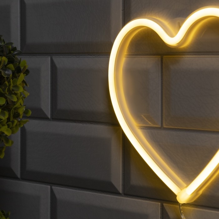 Неоновая вывеска &laquo;Сердце&raquo; 20 &times; 20 см, батарейки ААх3 (не в комплекте), USB, свечение тёплое белое